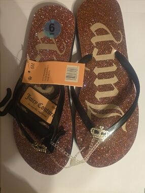 Juicy Couture Women’s Glitter Crown Flip Flop Sandals — Rose